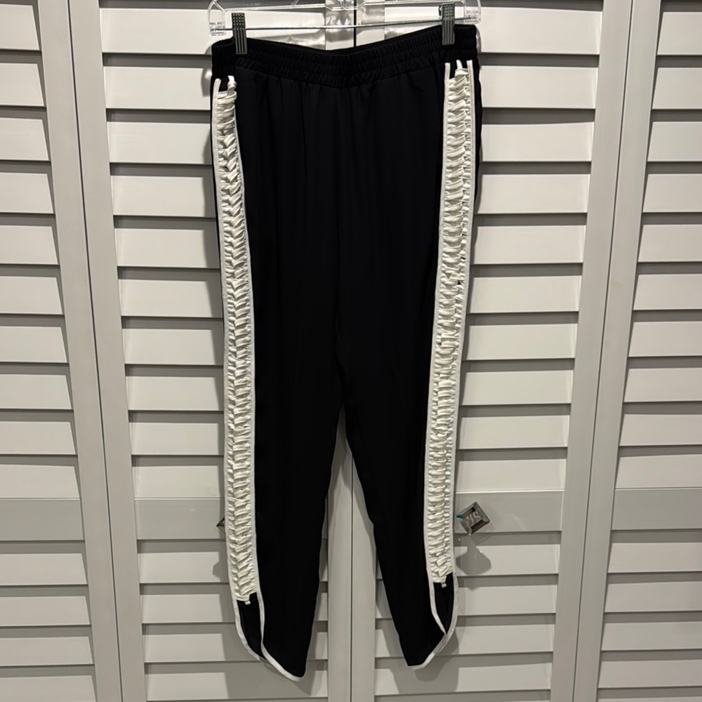 Caribbean Queen side breaded accent Black and White Cropped Pants